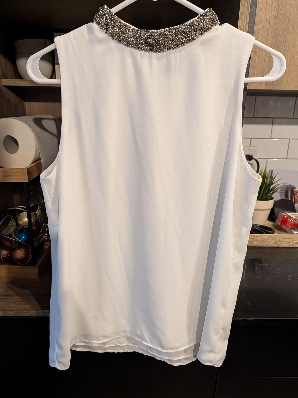 Reitmans White Beaded Mock Neck Sleeveless Camisole